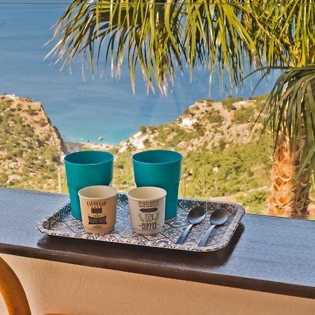 Mountain & Sea Villa Kyra Panagia Eksteriør bilde