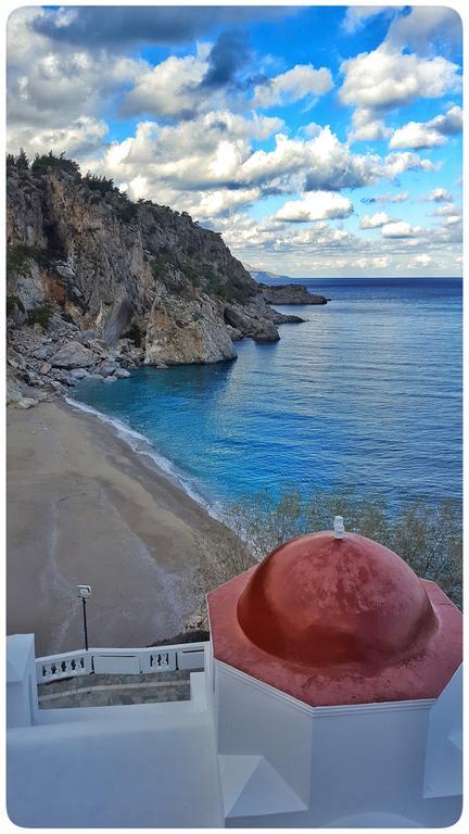 Mountain & Sea Villa Kyra Panagia Eksteriør bilde